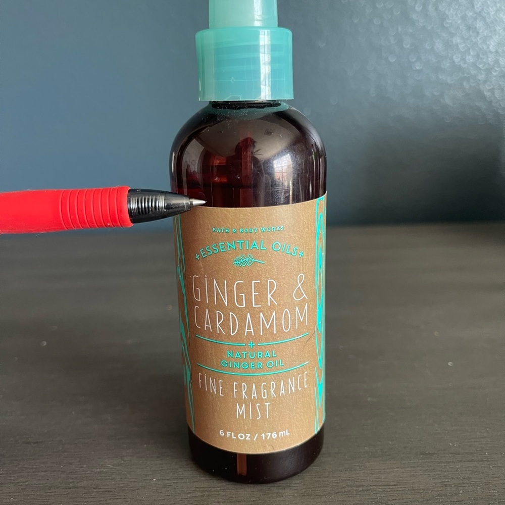 Bath & Body Works Ginger & Cardamom Fragrance Mist - Picture 3 of 3